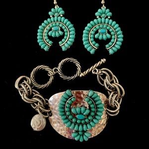 Earrings and bracelet set